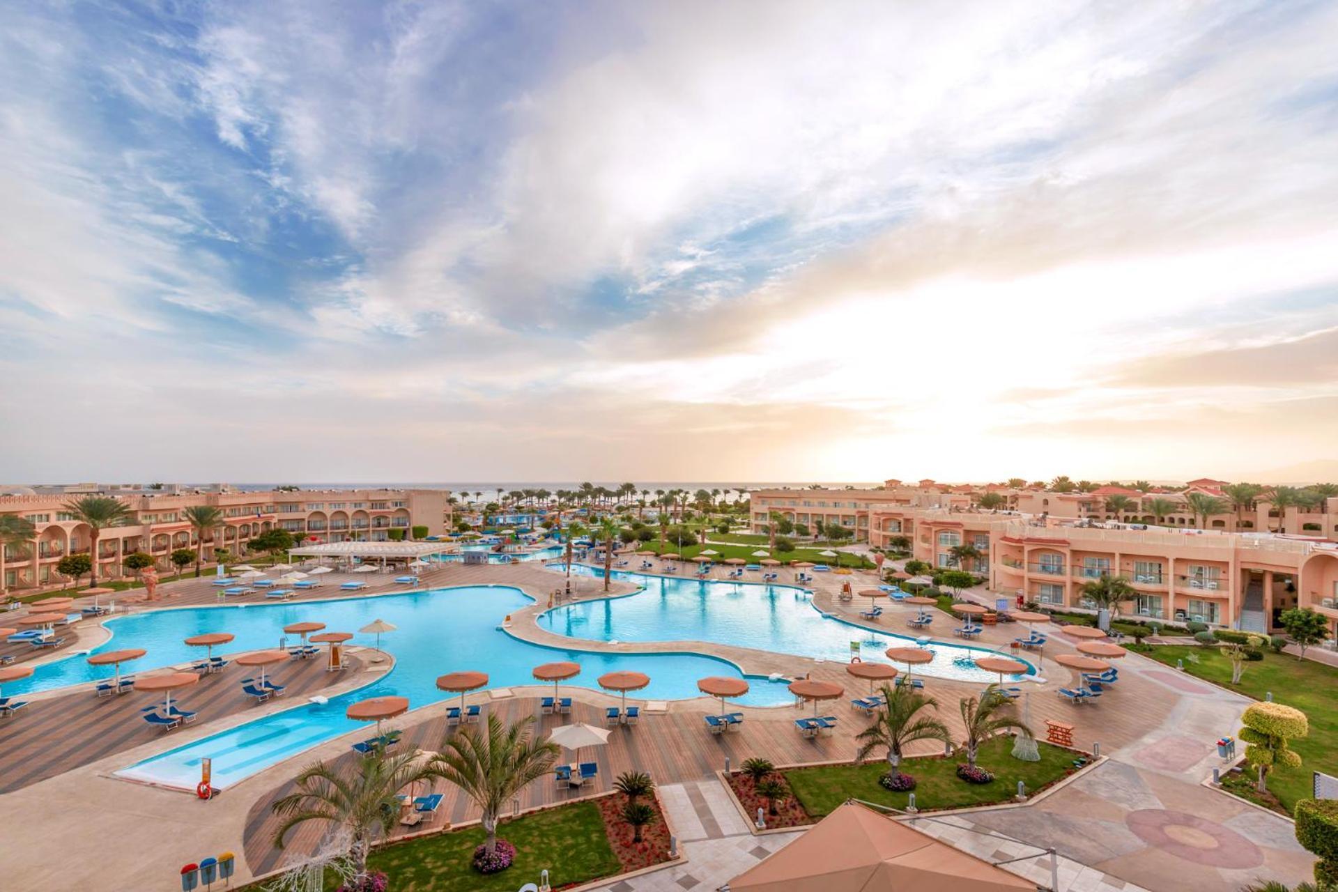 Pickalbatros Royal Moderna Sharm "Aqua Park" Hotel Ngoại thất bức ảnh